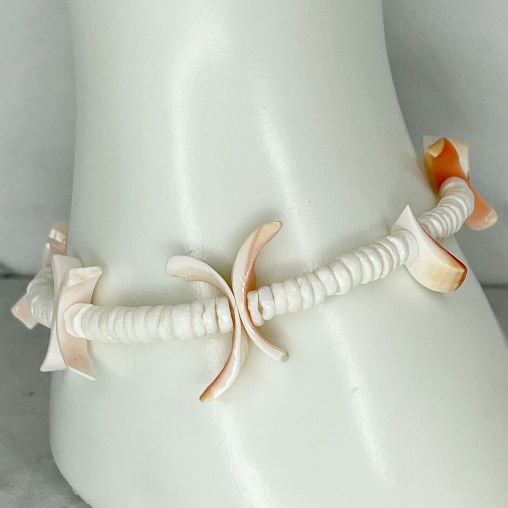 White Chip Shell Beaded Bracelet
